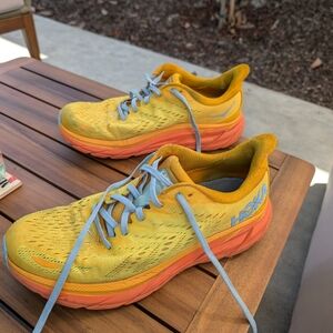 Men's Hoka Clifton 8 size 10